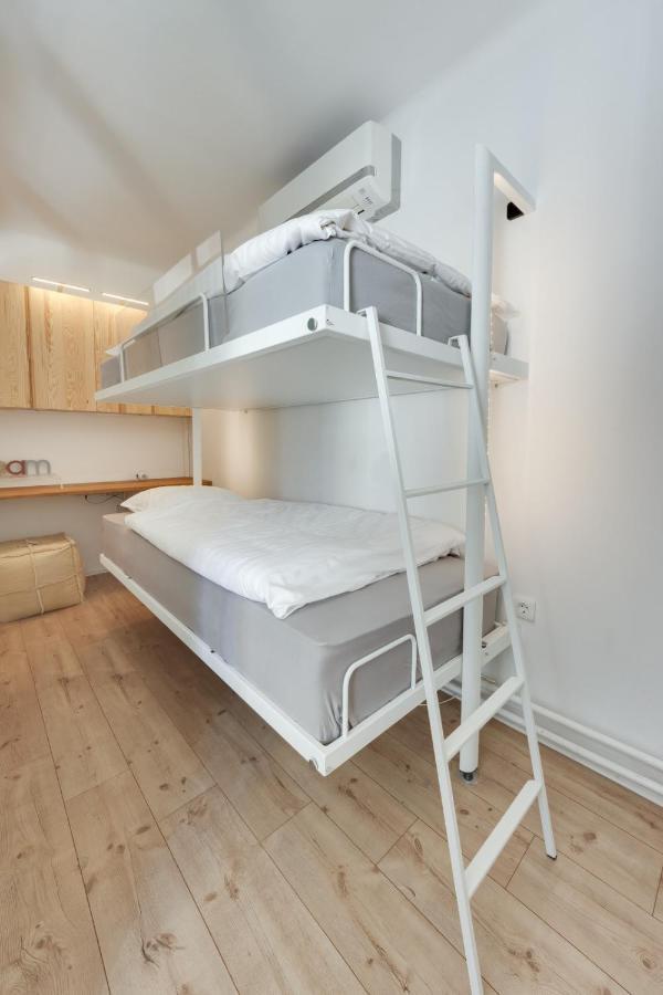 Amazing Apartment In Downtown Μαριμπόρ Εξωτερικό φωτογραφία